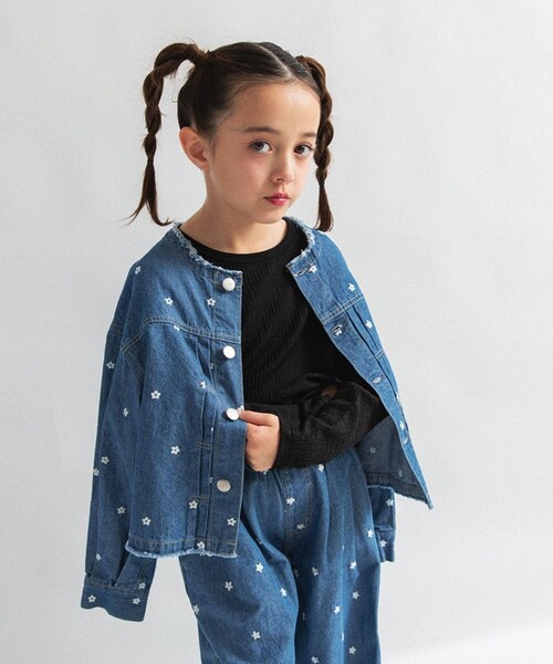 EDWIN（エドウィン）の「【Ou? by EDWIN】お花刺繍デニムジャケット（デニムジャケット・キッズ・サックスブルー/ブルー・90/150/100/110/130/120/140）」の20枚目の写真