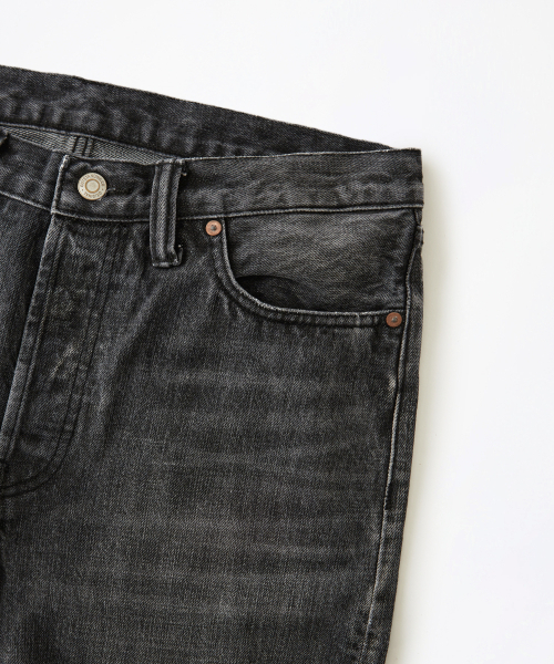 OUTSTANDING(アウトスタンディング)の「40S SELVEDGE STRAIGHT PANTS_WASHED BLACK(デニムパンツ・メンズ・その他・SMALL/LARGE/MEDIUM)」の15枚目の写真