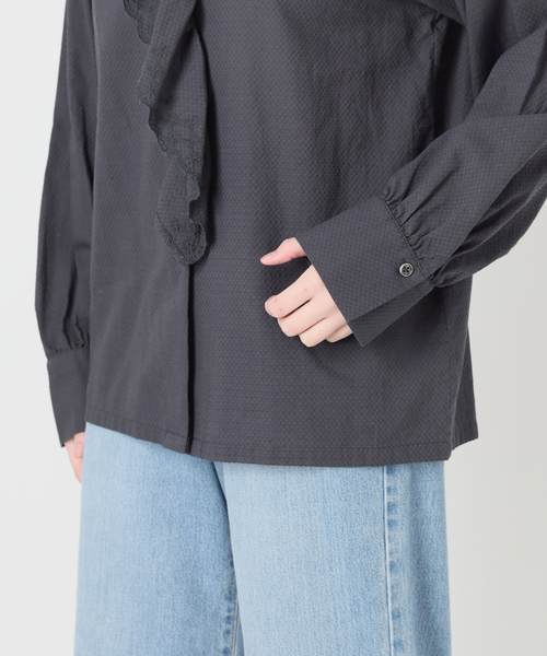 IENA トビーカットワークフリルブラウス ドビーカットワークフリルブラウスのコーディネートスナップ（endo