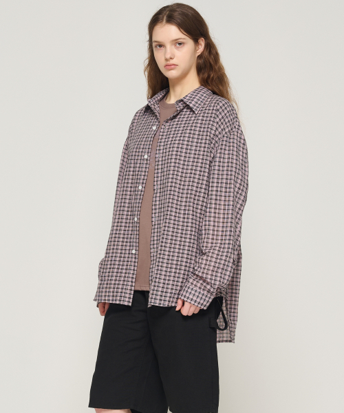CARGOBROS FOR WOMAN(カーゴブロスフォーウィメン)の「シアサッカーオーバーサイズチェックシャツ(ピンク)(シャツ/ブラウス・レディース・その他・FREE)」の3枚目の写真