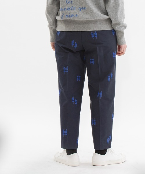 nop de nod(ノップドゥノッド)の「グログラン刺繍センタープレスパンツ(その他パンツ・レディース・ネイビー/ブラック・3)」の14枚目の写真