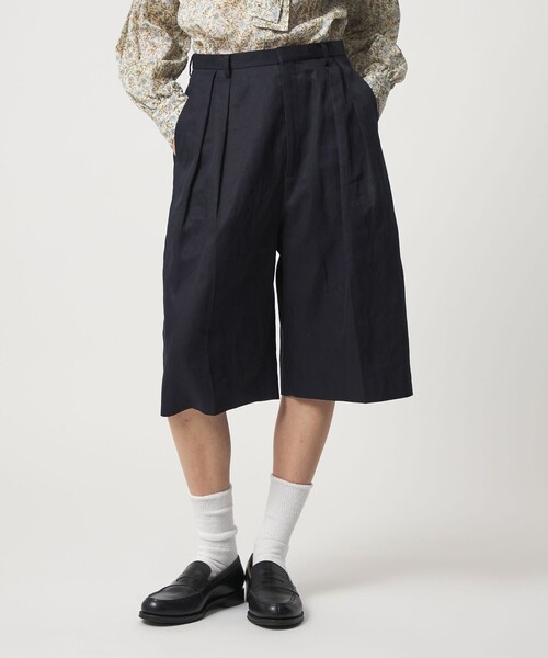 6(ロク)の「<6(ROKU)>コットン ビッグ ショートパンツ(その他パンツ・レディース・ネイビー・34/36/38)」の1枚目の写真