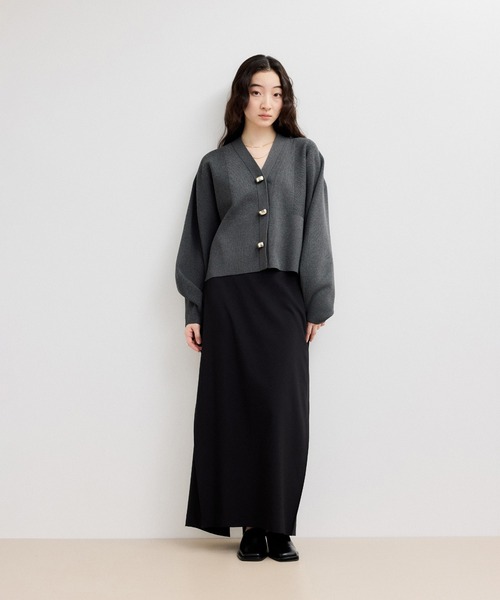 ADAM ET ROPE'（アダムエロペ）の「【WEB限定】・【サステナブル】セレクトネックカーディガン（カーディガン/ボレロ・レディース・オフホワイト/チャコールグレー/ブルー系その他2/ラベンダー/ネイビー/キナリ・FREE）」の14枚目の写真