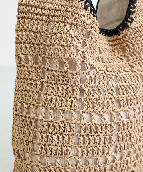 T・S・L（ティーエスエル）の「リボン付きショルダーバッグ（かごバッグ・レディース・ベージュ/ナチュラル・FREE）」の3枚目の写真