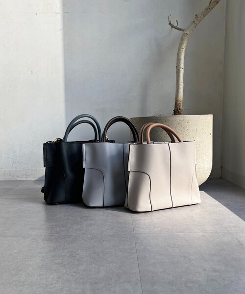 un dix cors（アンディコール）の「フェイクレザーコンパクトバッグ（トートバッグ・レディース・グレー/アイボリー/ブラック・FREE）」の22枚目の写真