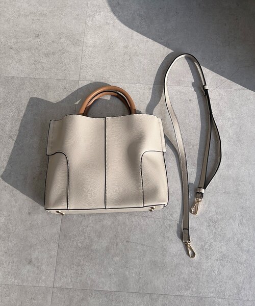 un dix cors（アンディコール）の「フェイクレザーコンパクトバッグ（トートバッグ・レディース・グレー/アイボリー/ブラック・FREE）」の18枚目の写真