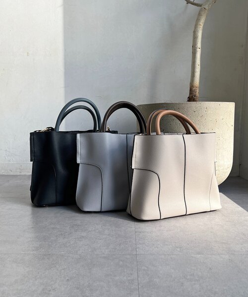 un dix cors（アンディコール）の「フェイクレザーコンパクトバッグ（トートバッグ・レディース・グレー/アイボリー/ブラック・FREE）」の19枚目の写真