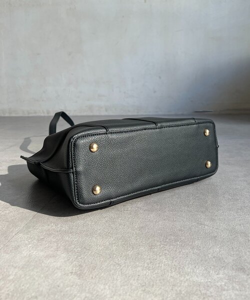 un dix cors（アンディコール）の「フェイクレザーコンパクトバッグ（トートバッグ・レディース・グレー/アイボリー/ブラック・FREE）」の10枚目の写真