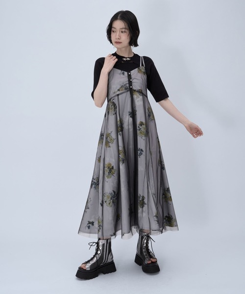 HARE（ハレ）の「フラワーシアーレイヤーワンピース(HARE)（ワンピース・レディース・ホワイト/ブラック・FREE）」の5枚目の写真