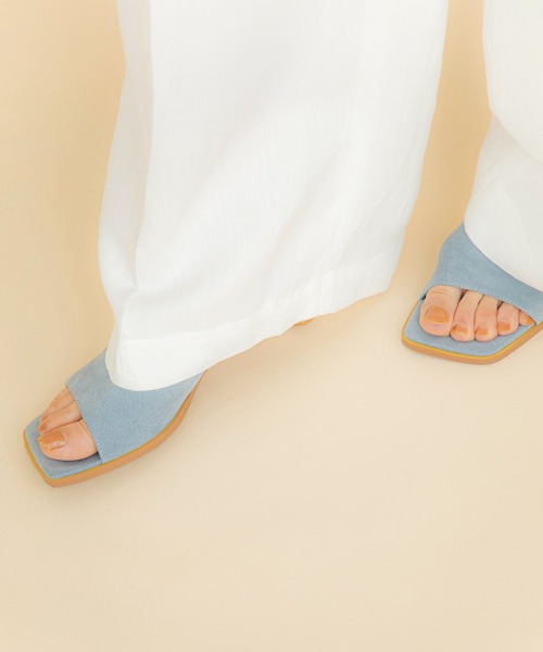 LE VERNIS（ル・ベルニ）の「[LE VERNIS] Metal heel sandals（サンダル・レディース・ブラウン/ブルー/ブラック・24.5/23.5）」の16枚目の写真