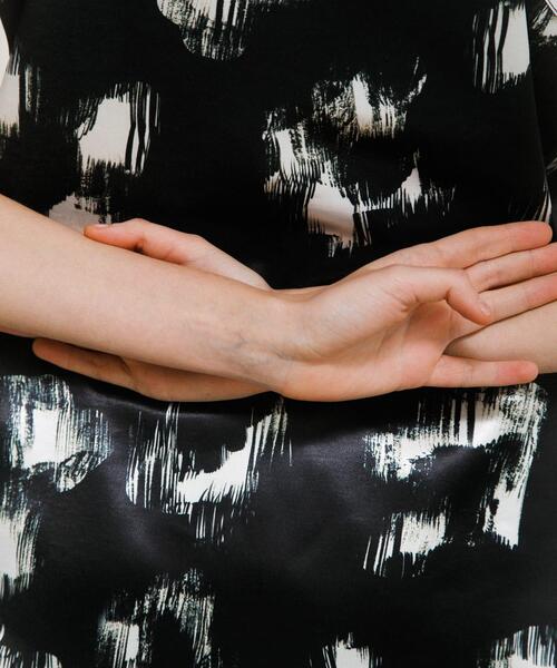 LAATO(ラート)の「black flower blouse(シャツ/ブラウス・レディース・その他1・FREE)」の6枚目の写真