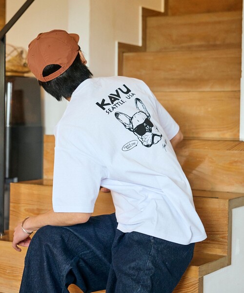 FREAK'S STORE(フリークスストア)の「限定展開 KAVU×FREAK'S STORE カブー 別注 ビッグシルエット バックプリント Tシャツ DOG(Tシャツ/カットソー・メンズ・ホワイト/ピンク/スミクロ/グレイッシュベージュ・LARGE/MEDIUM/SMALL)」の13枚目の写真