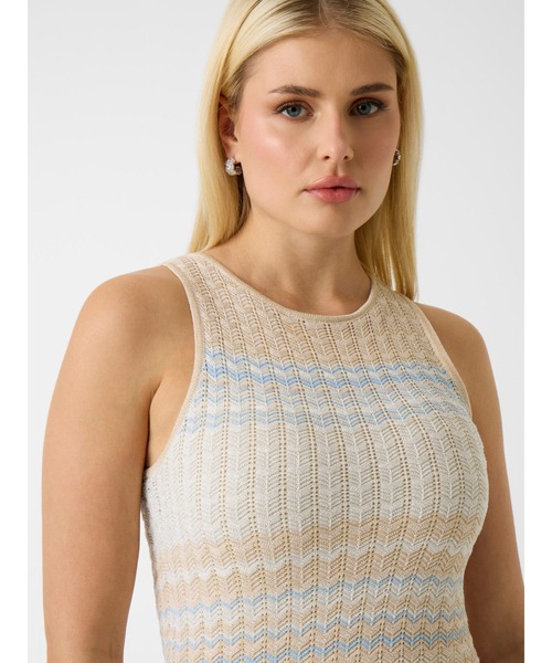 Guess(ゲス)の「ROSALYN Sweater Dress ワンピース ドレス マキシ丈(ワンピース・レディース・アイボリー/ピンク・MEDIUM/SMALL/X-SMALL)」の13枚目の写真