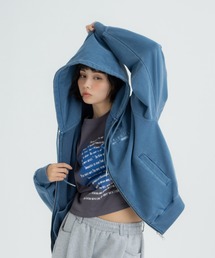 FLUKE HOLIC（フロックホリック）の「PIGMENT EMB LOGO CROPPED PARKA（パーカー）」