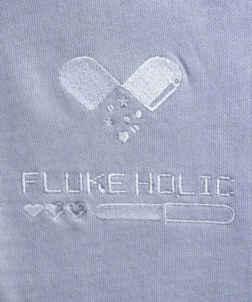 FLUKE HOLIC(フロックホリック)の「PIGMENT EMB LOGO CROPPED PARKA(パーカー・レディース・ネイビー/ライトグレー/レッド/ブラック・SMALL/MEDIUM/LARGE)」の9枚目の写真