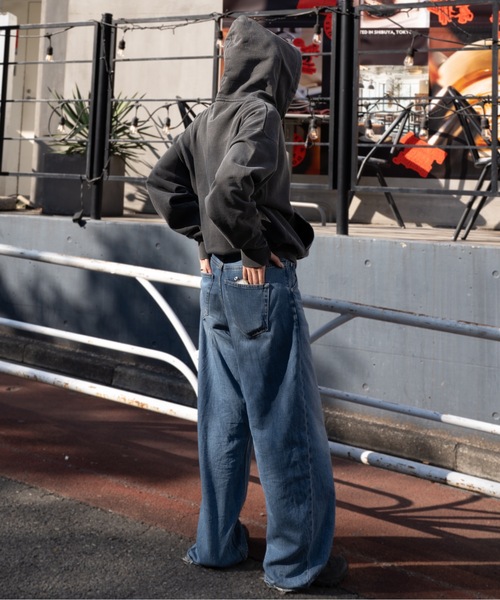 FLUKE HOLIC(フロックホリック)の「PIGMENT EMB LOGO CROPPED PARKA(パーカー・レディース・ネイビー/ライトグレー/レッド/ブラック・SMALL/MEDIUM/LARGE)」の21枚目の写真