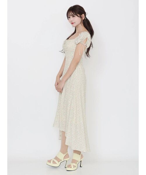 EATME（イートミー）の「【日比谷花壇コラボ】フラワープリントマキシワンピース（ワンピース・レディース・ブラック/ピンク/イエロー・MEDIUM/SMALL）」の11枚目の写真