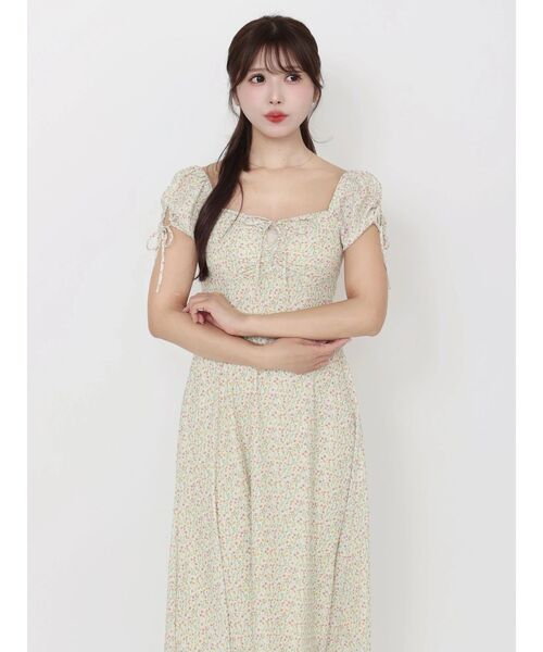 EATME（イートミー）の「【日比谷花壇コラボ】フラワープリントマキシワンピース（ワンピース・レディース・ブラック/ピンク/イエロー・MEDIUM/SMALL）」の9枚目の写真