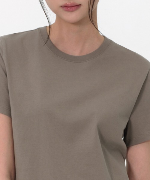 MUSINSA STANDARD WOMAN（ムシンサスタンダードウーマン）の「ウィメンズプレーンクルネックTシャツ[トープ]（Tシャツ/カットソー・レディース・その他・X-SMALL/SMALL/MEDIUM/LARGE）」の5枚目の写真
