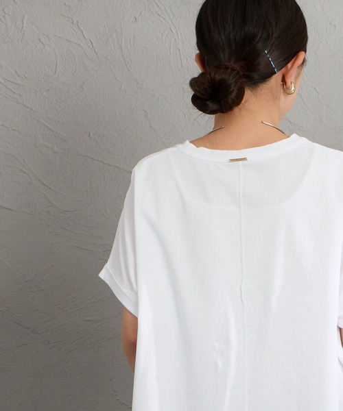 MICA&DEAL（マイカ＆ディール）の「［MICA&DEAL/マイカアンドディール］LAIA ラウンドヘム プリントTシャツ（Tシャツ/カットソー・レディース・ネイビー/ホワイト/ライトベージュ・38）」の8枚目の写真
