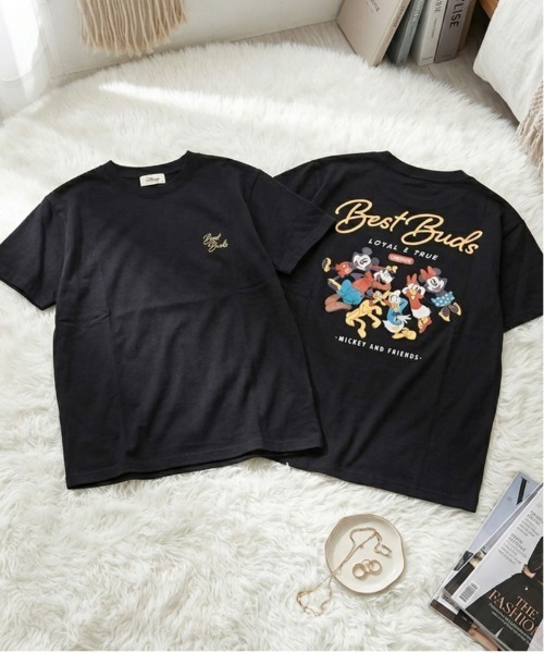 Disney(ディズニー)の「【DISNEY/ディズニー】ミッキーマウス・ミニーマウス プリント半袖Tシャツ MICKEY AND FRIENDS(Tシャツ/カットソー・レディース・ピンク/グリーン/ブラック/クリーム・LARGE/MEDIUM)」の1枚目の写真