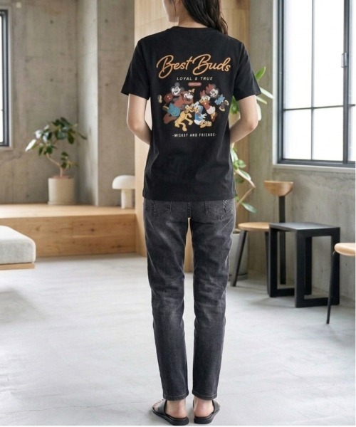 Disney(ディズニー)の「【DISNEY/ディズニー】ミッキーマウス・ミニーマウス プリント半袖Tシャツ MICKEY AND FRIENDS(Tシャツ/カットソー・レディース・ピンク/グリーン/ブラック/クリーム・LARGE/MEDIUM)」の18枚目の写真
