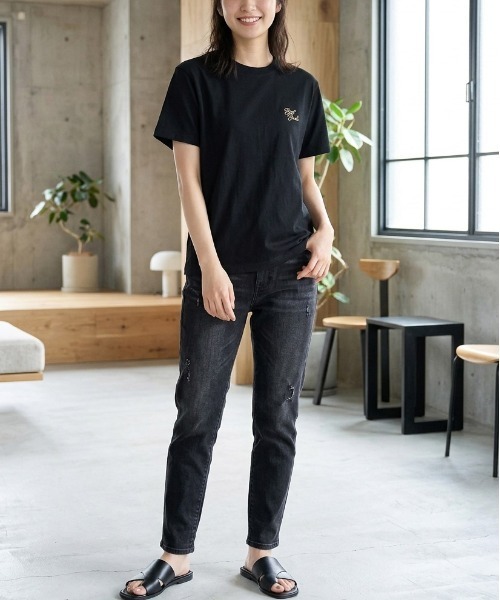 Disney(ディズニー)の「【DISNEY/ディズニー】ミッキーマウス・ミニーマウス プリント半袖Tシャツ MICKEY AND FRIENDS(Tシャツ/カットソー・レディース・ピンク/グリーン/ブラック/クリーム・LARGE/MEDIUM)」の13枚目の写真