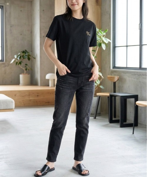 Disney(ディズニー)の「【DISNEY/ディズニー】ミッキーマウス・ミニーマウス プリント半袖Tシャツ MICKEY AND FRIENDS(Tシャツ/カットソー・レディース・ピンク/グリーン/ブラック/クリーム・LARGE/MEDIUM)」の14枚目の写真