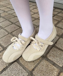 WC（ダブル シー）の「ベルクロレースアップインヒールシューズ（スニーカー）」