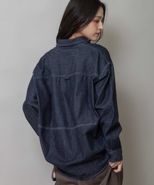Munich(ミューニック)の「6ozスラブデニムバックコクーンシャツ(シャツ/ブラウス・レディース・ホワイト/ブルー/ネイビー・FREE)」の21枚目の写真