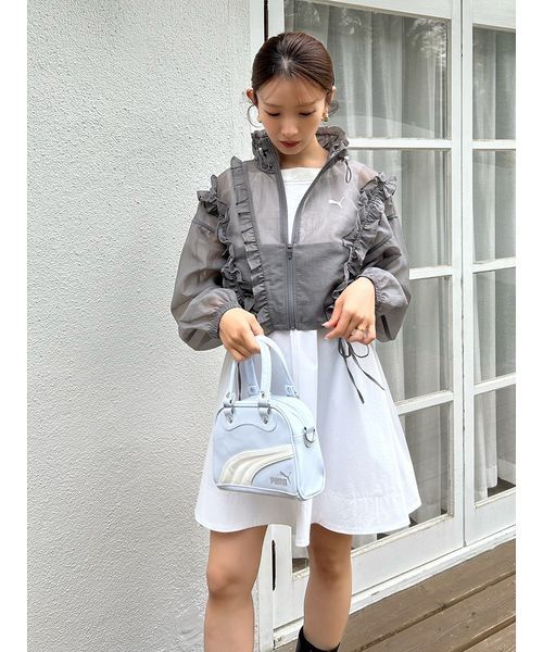 LILY BROWN(リリーブラウン)の「【LILY BROWN×PUMA】ミニグリップバッグ(ハンドバッグ・レディース・サックスブルー/ライム・F)」の6枚目の写真