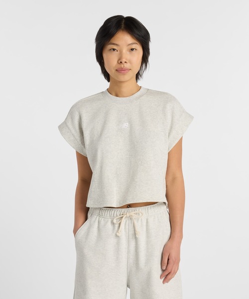 NEW BALANCE(ニューバランス)の「フレンチテリーTシャツ(Tシャツ/カットソー・レディース・スミクロ/サンドグレー・SMALL/MEDIUM/LARGE/X-LARGE)」の1枚目の写真