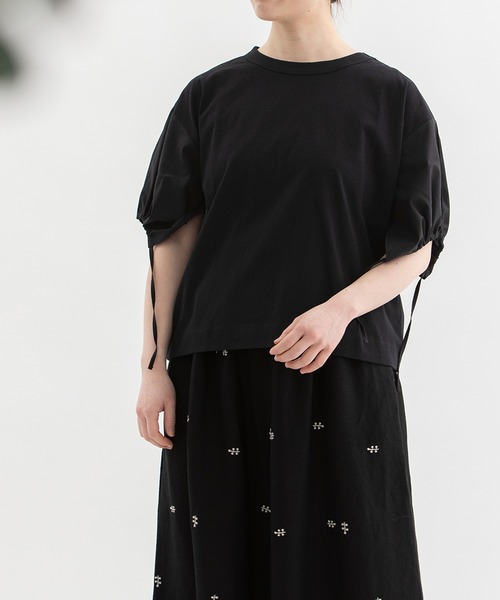 nop de nod(ノップドゥノッド)の「USコットン布帛袖カットソー(Tシャツ/カットソー・レディース・ライトブルー/スミクロ/オフホワイト/ブラック・3)」の1枚目の写真