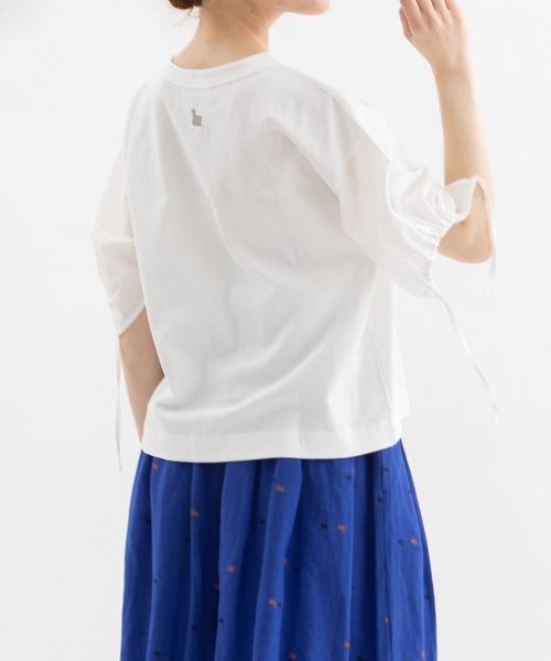 nop de nod(ノップドゥノッド)の「USコットン布帛袖カットソー(Tシャツ/カットソー・レディース・ライトブルー/スミクロ/オフホワイト/ブラック・3)」の17枚目の写真