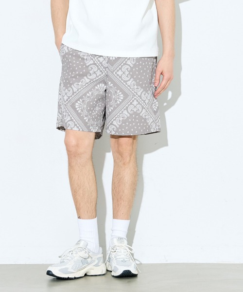 coca(coca)(コカ)の「ワッシャーナイロンバンダナ柄ショートパンツ(その他パンツ・メンズ・グレー/ブラック・L/XL/M)」の4枚目の写真