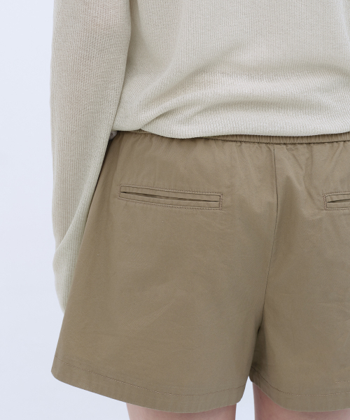 MUSINSA STANDARD WOMAN（ムシンサスタンダードウーマン）の「ウィメンズコットンバンディングショーツ[ベージュ]（その他パンツ・レディース・その他・24/26/28/30）」の7枚目の写真