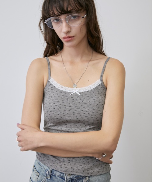 Rohwel(ローウェル)の「Flower Lace Cup-in Camisole / フラワーレースカップインキャミソール(キャミソール・レディース・ホワイト/グレー・FREE)」の12枚目の写真