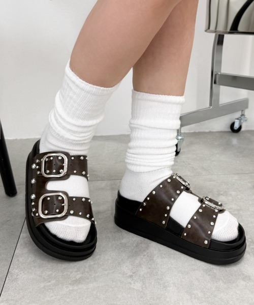 WEGO(ウィゴー)の「WEGO/【26年春夏新作】スタッズベルトサンダル(サンダル・レディース・ブラック/ブラウン・MEDIUM/SMALL/LARGE)」の3枚目の写真