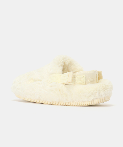 NIKE(ナイキ)の「NIKE W CALM MULE SE FZ3118-101(サンダル・レディース・ホワイト・25cm/24cm/23cm)」の3枚目の写真