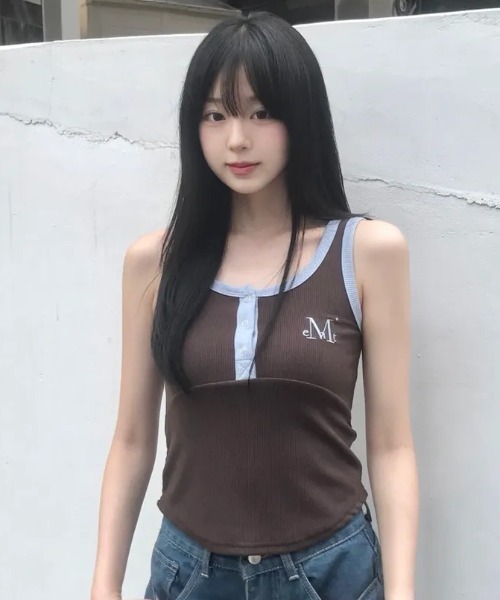 6点まとめ売り★ On オン ショートパンツ タンクトップ ノースリーブ セール】◇MUCENT◇ブランド直輸入正規品/カラーポップボタンクロップ