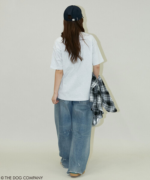 PUBLUX(パブリュクス)の「PUBLUX/パブリュクス THE DOG / プリント Tシャツ 限定展開(Tシャツ/カットソー・レディース・ネイビー/ライトグレー/チャコールグレー・フリ-)」の9枚目の写真