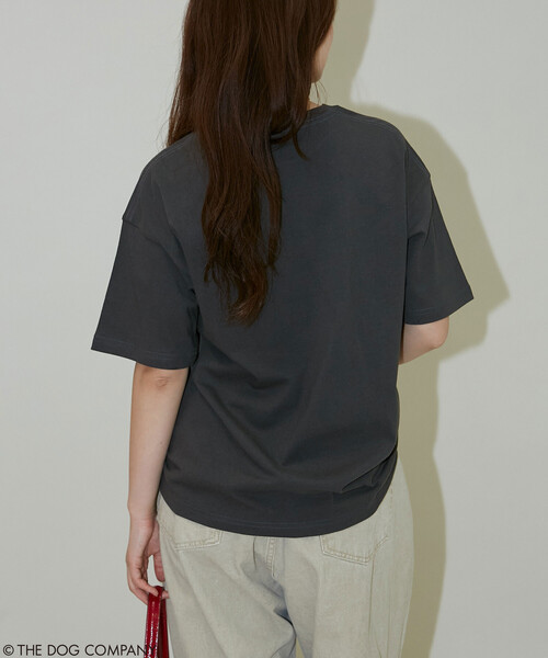 PUBLUX(パブリュクス)の「PUBLUX/パブリュクス THE DOG / プリント Tシャツ 限定展開(Tシャツ/カットソー・レディース・ネイビー/ライトグレー/チャコールグレー・フリ-)」の14枚目の写真