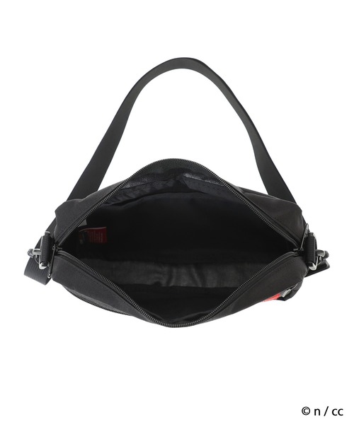 Manhattan Portage（マンハッタンポーテージ）の「JOGGER (L) JPN VER 2 500D CORDURA CKW26（ショルダーバッグ・レディース・ブラック・X-SMALL）」の6枚目の写真