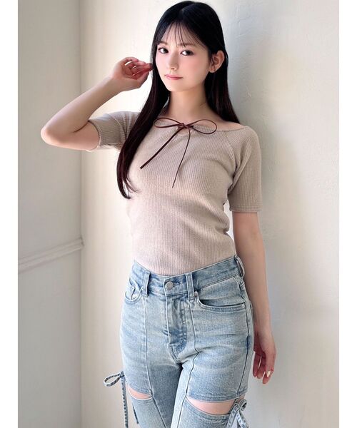 RESEXXY（リゼクシー）の「バックツイストテレコトップス（Tシャツ/カットソー・レディース・ブラック/ライトグレー/ベージュ・FREE）」の17枚目の写真