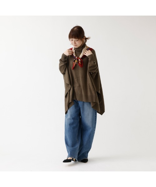 DESIGNWORKS（デザインワークス）の「【追加】タートルネックポンチョ（ニット/セーター・レディース・ライトブラウン・フリー）」の13枚目の写真