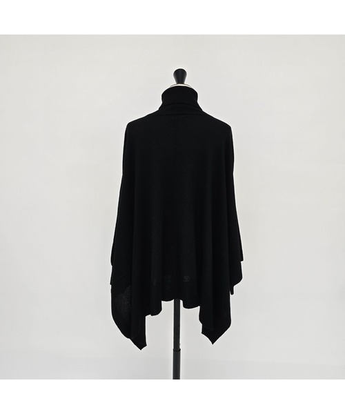 DESIGNWORKS（デザインワークス）の「【追加】タートルネックポンチョ（ニット/セーター・レディース・ライトブラウン・フリー）」の6枚目の写真