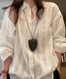 ストライプテクスチャー ルーズシャツ ゆったりデザイン