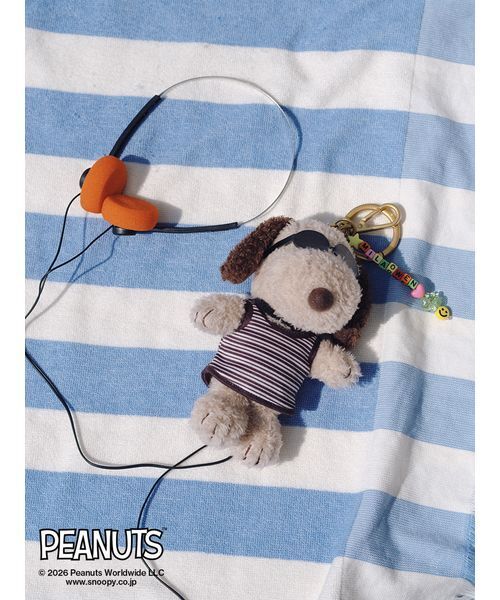 Mila Owen(ミラオーウェン)の「【PEANUTS】ジョー・クールチャーム(サングラス・レディース・ブラック・F)」の1枚目の写真