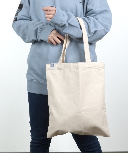CAMPFREE（キャンプフリー）の「[キャンプフリー] CAMPFREE  キャンバストート 縦型 縦 マチなし [綿 キャンバス 帆布 コットン]（トートバッグ・レディース・ブラック/ナチュラル・L/M/S）」の7枚目の写真