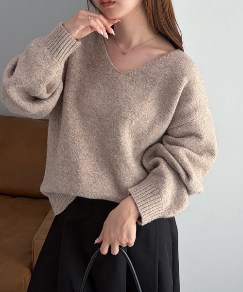 RANAN(ラナン)の「ヤクライクVネックニット(ニット/セーター・レディース・杢グレー/ブルー/ピンク/ベージュ/ネイビー/ブラウン・LL/L/3L/M)」の17枚目の写真